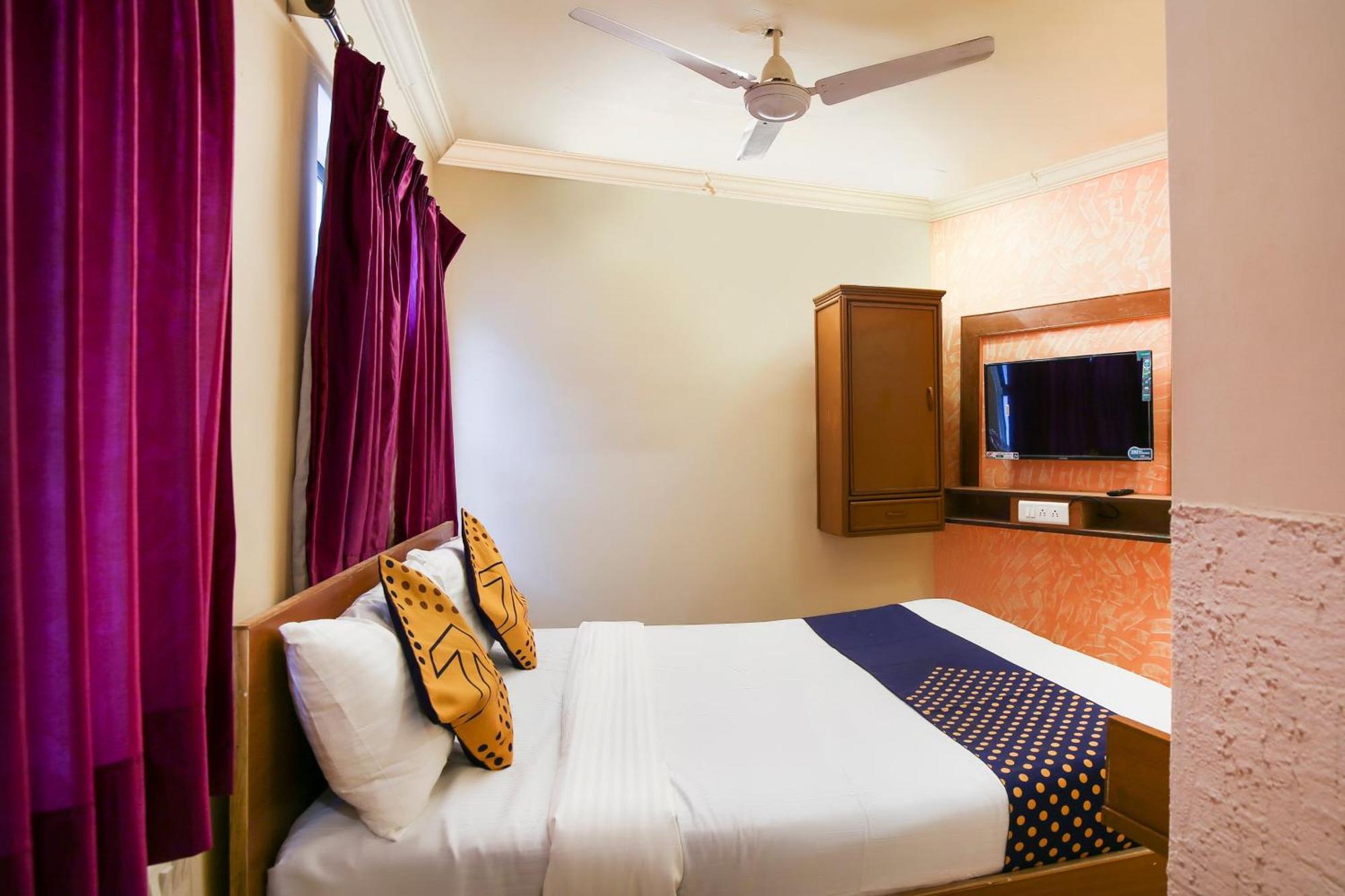 Hotel O Super Guest House Ahmedabad Exterior foto